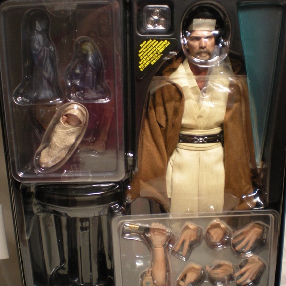 Star Wars MMS478 – Obi-Wan Kenobi Deluxe Version (1/6 Scale) with Baby Luke Skyw - Picture 7 of 14